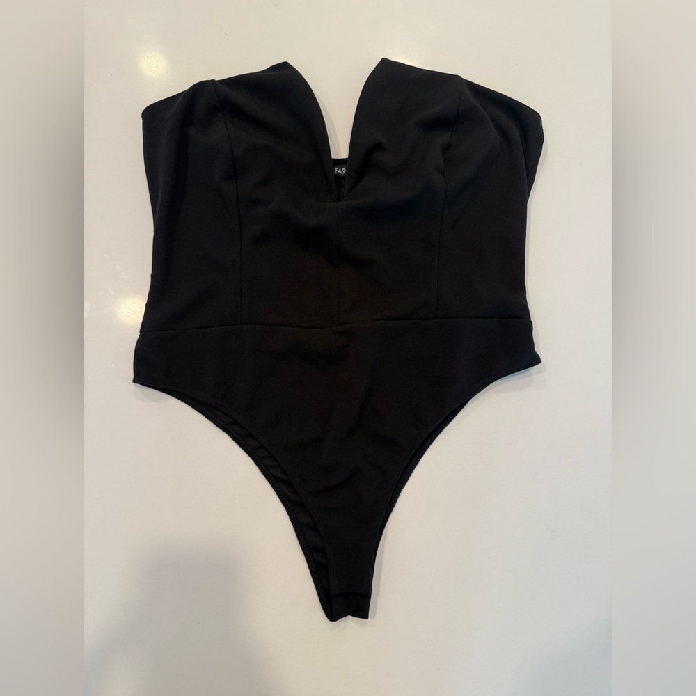 Fashion Nova French Kiss Bodysuit Black Womens Deep V-Neck  Bodysuit